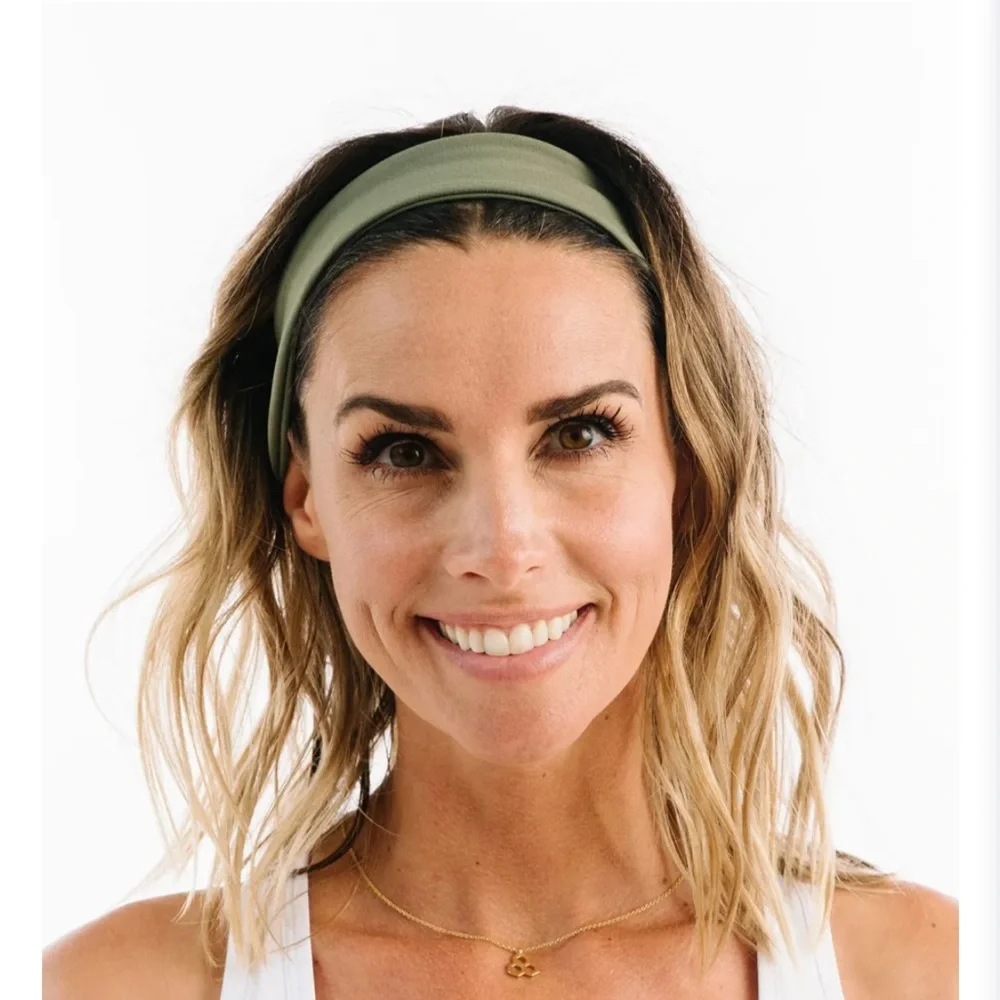 Zyia Active Reflective Black Spotted Double Layer Headband